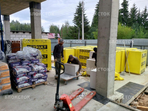 Газобетонные U-блоки (П-блоки) Istkult 500х250х300, D500